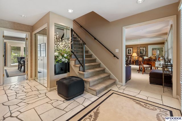 9733 Brentwood Road, Omaha, NE 68114