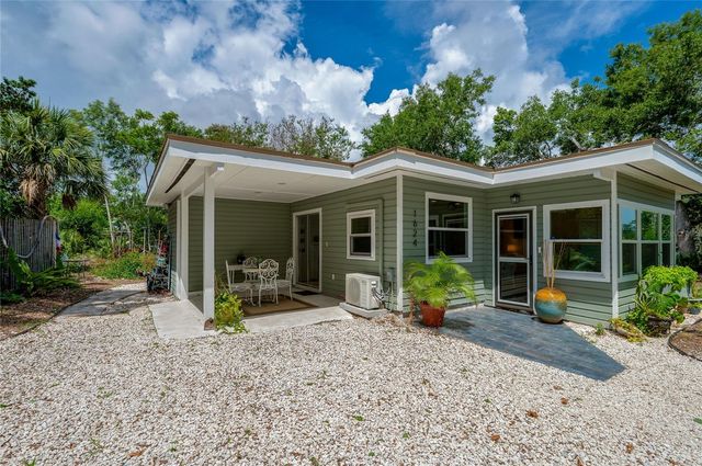 1624 CORDOVA AVENUE, Daytona Beach, FL 32117