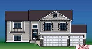 10562 Portage Drive, Papillion, NE 68046