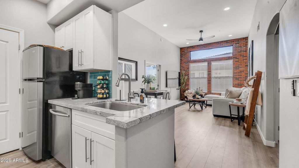 6900 E PRINCESS Drive 2223, Phoenix, AZ 85054