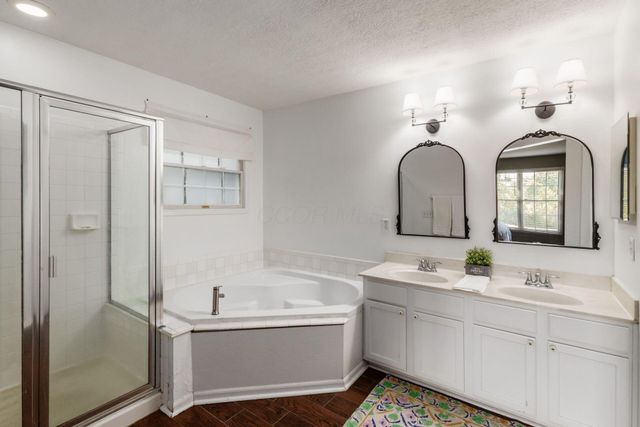 4774 Bosk Drive, New Albany, OH 43054