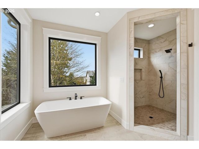 1719 Nw GOODWIN St, Camas, WA 98607