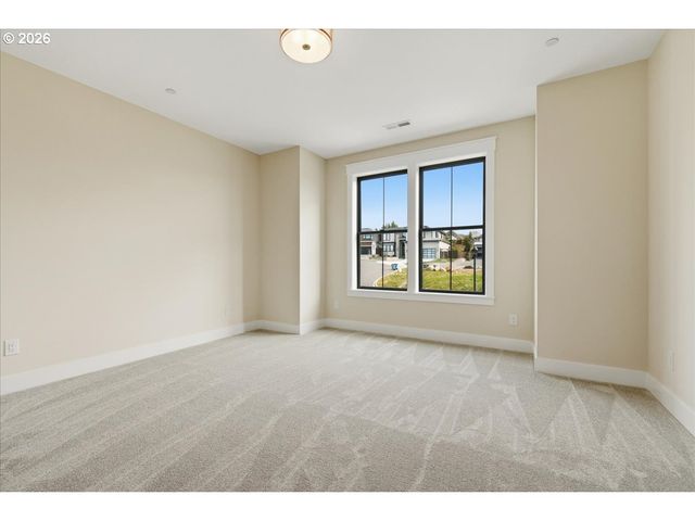 1719 Nw GOODWIN St, Camas, WA 98607