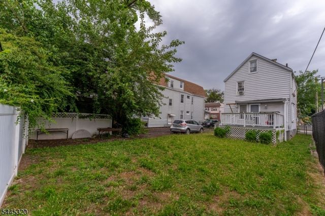 971 Grove St, Irvington Twp., NJ 07111