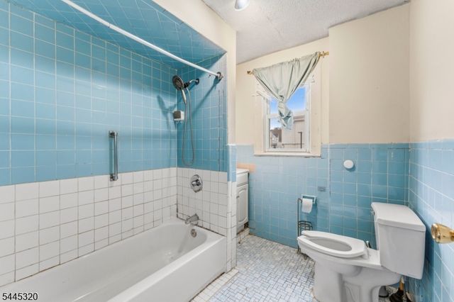971 Grove St, Irvington Twp., NJ 07111