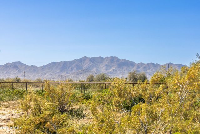 5358 N GATLIN GUN Trail, Maricopa, AZ 85139
