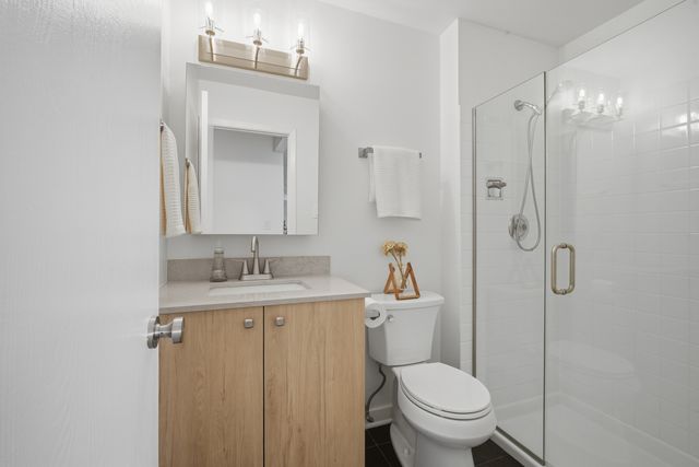 4131 N Pheasant Trail Court 8, Arlington Heights, IL 60004