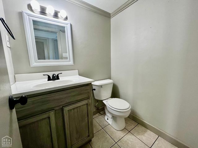 1906 W Matthews Avenue, Jonesboro, AR 72401