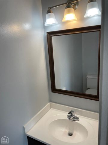 1906 W Matthews Avenue, Jonesboro, AR 72401