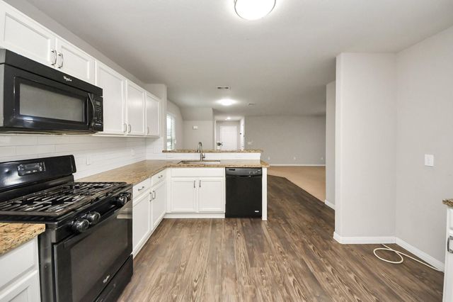 6527 Dayridge Lane, Houston, TX 77048
