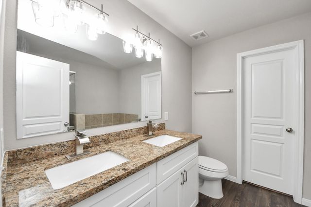 6527 Dayridge Lane, Houston, TX 77048