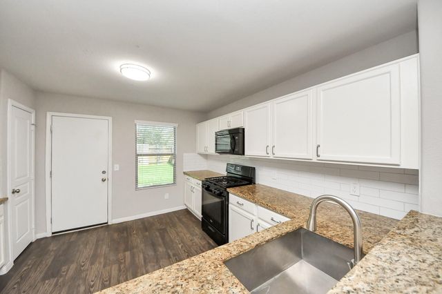 6527 Dayridge Lane, Houston, TX 77048