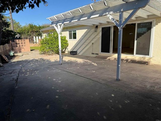 5008 Faber Way, San Diego, CA 92115