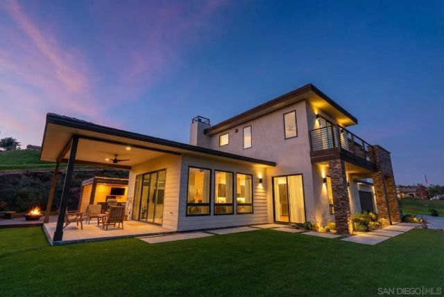 4407 Ramona Drive, Fallbrook, CA 92028