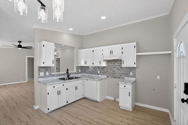 1917 Nolan Ridge Drive, Cleburne, TX 76033