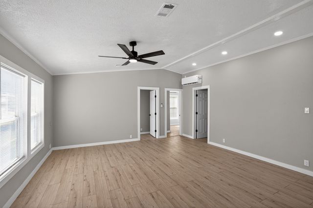 1917 Nolan Ridge Drive, Cleburne, TX 76033