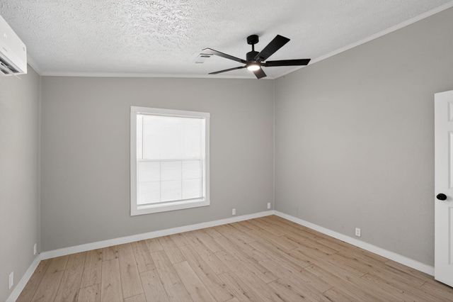 1917 Nolan Ridge Drive, Cleburne, TX 76033