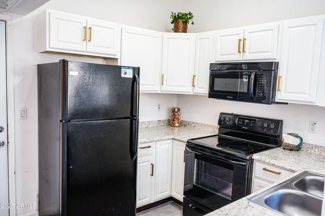 1126 W ELLIOT Road 1066, Chandler, AZ 85224