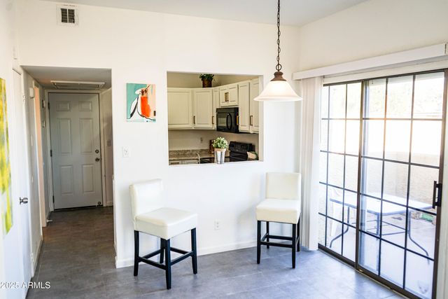 1126 W ELLIOT Road 1066, Chandler, AZ 85224