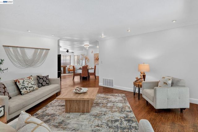 3436 Thunderbird Dr, Concord, CA 94520
