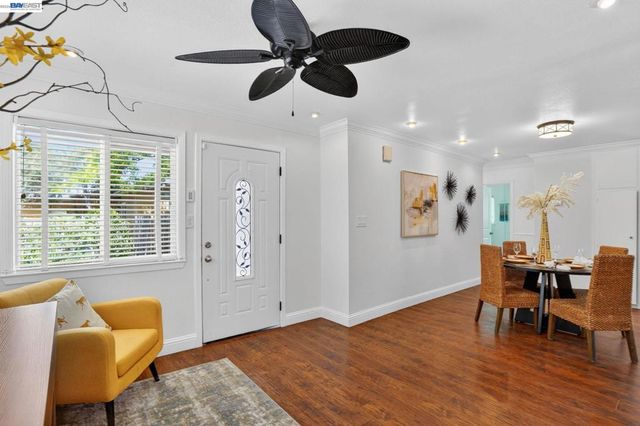 3436 Thunderbird Dr, Concord, CA 94520