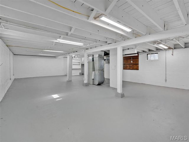 25 Jonell Court, St Louis, MO 63114