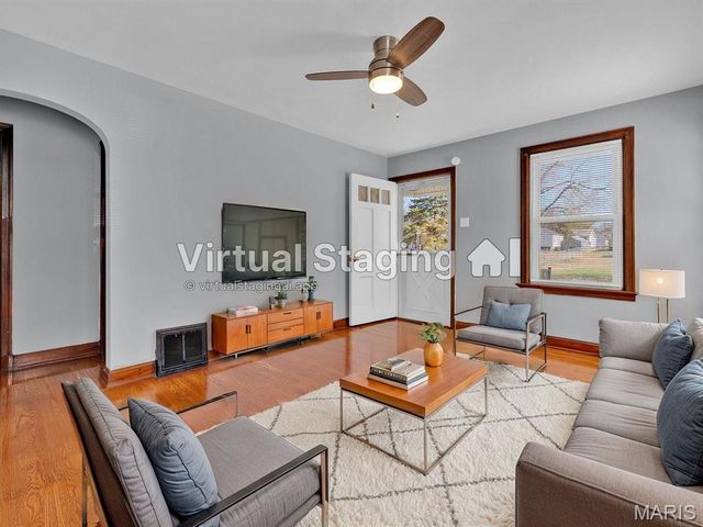 25 Jonell Court, St Louis, MO 63114