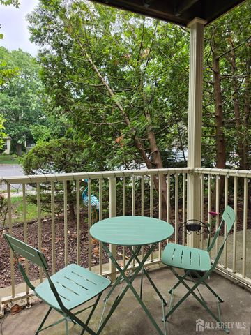 268 Crosspointe Drive, East Brunswick, NJ 08816