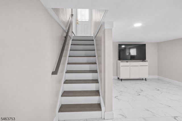 25 Randolph St, Lincoln Park Boro, NJ 07035