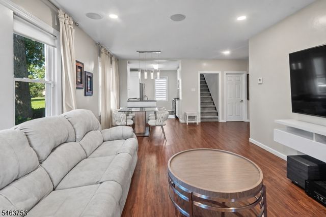 25 Randolph St, Lincoln Park Boro, NJ 07035
