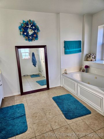 10003 N 103rd East Avenue, Owasso, OK 74055