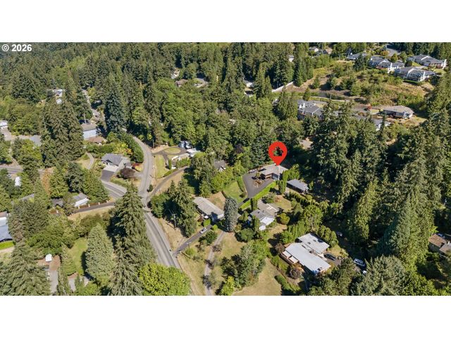 4024 Pacific Way, Longview, WA 98632