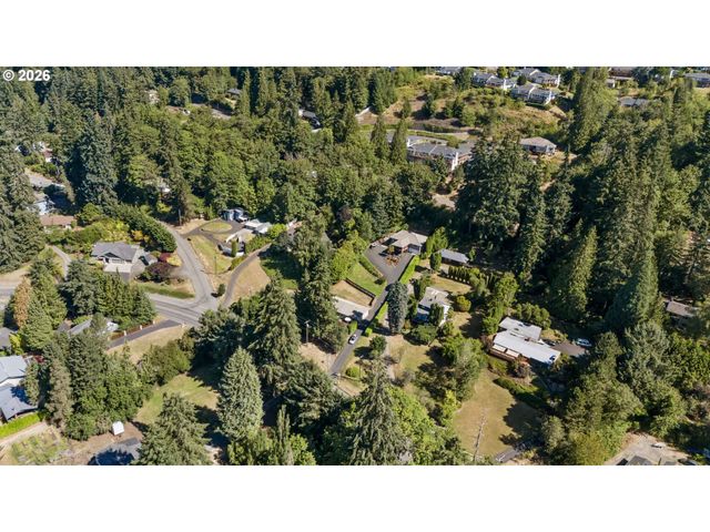 4024 Pacific Way, Longview, WA 98632