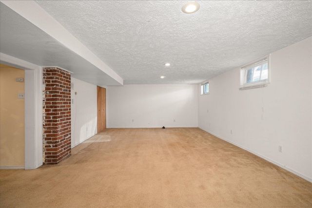440 W 27TH Ave, Spokane, WA 99203