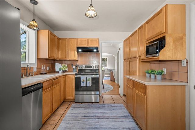 440 W 27TH Ave, Spokane, WA 99203
