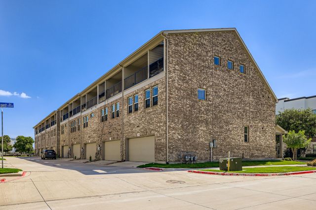 341 Blackthorne Drive, Plano, TX 75074