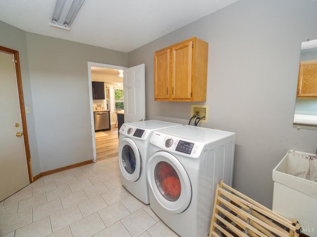 2 Hidden Hills Court, Fairfield, OH 45014