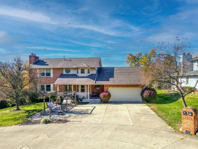 2 Hidden Hills Court, Fairfield, OH 45014