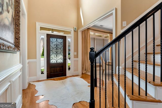 405 Forrest Lane, Gainesville, GA 30501