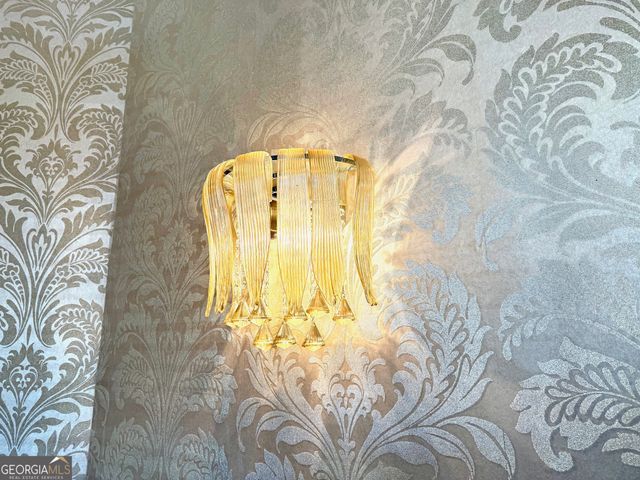 405 Forrest Lane, Gainesville, GA 30501