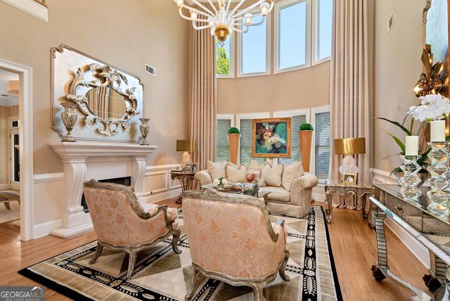 405 Forrest Lane, Gainesville, GA 30501