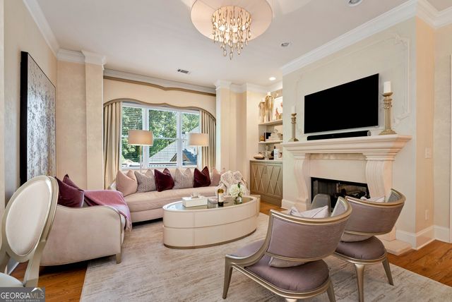 405 Forrest Lane, Gainesville, GA 30501