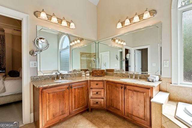 405 Forrest Lane, Gainesville, GA 30501