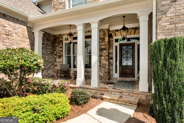 405 Forrest Lane, Gainesville, GA 30501