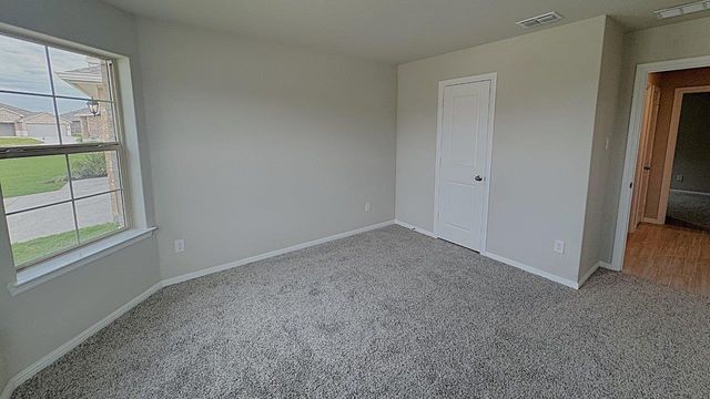 9409 MOUNTAIN PASS Drive, Fort Worth, TX 76108