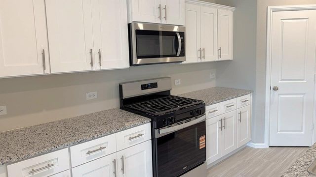 9409 MOUNTAIN PASS Drive, Fort Worth, TX 76108