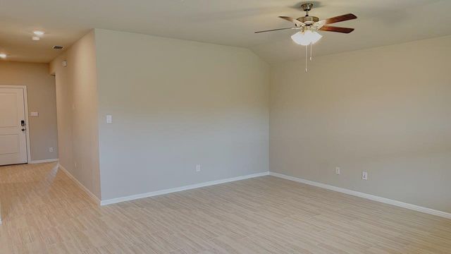 9409 MOUNTAIN PASS Drive, Fort Worth, TX 76108