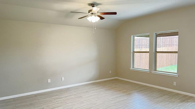 9409 MOUNTAIN PASS Drive, Fort Worth, TX 76108