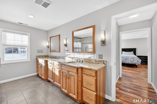 136 Gilbert Lane, South Windsor, CT 06074