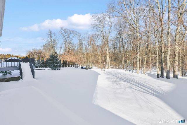 136 Gilbert Lane, South Windsor, CT 06074